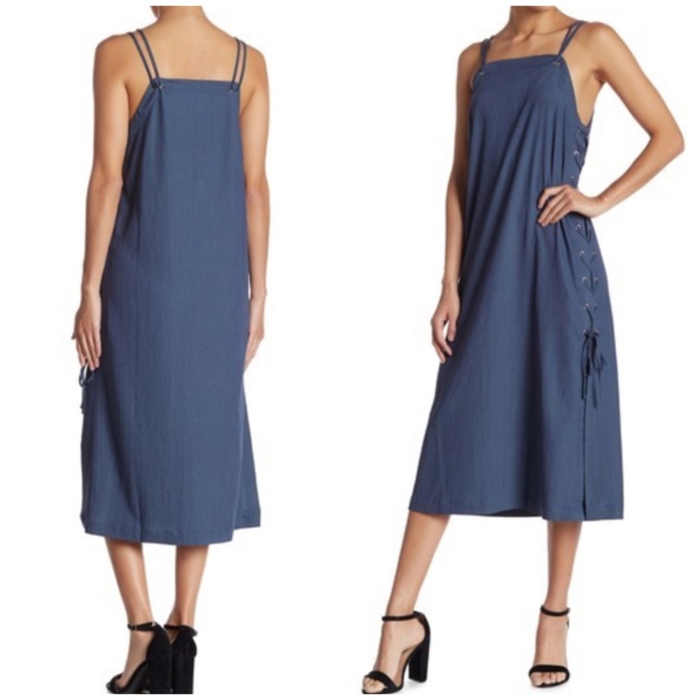 ☀️BLUE CHAMBRAY DRESS - Picture 2 of 8